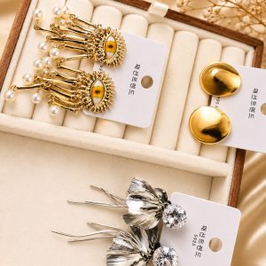 Trendy Women Earrings 5